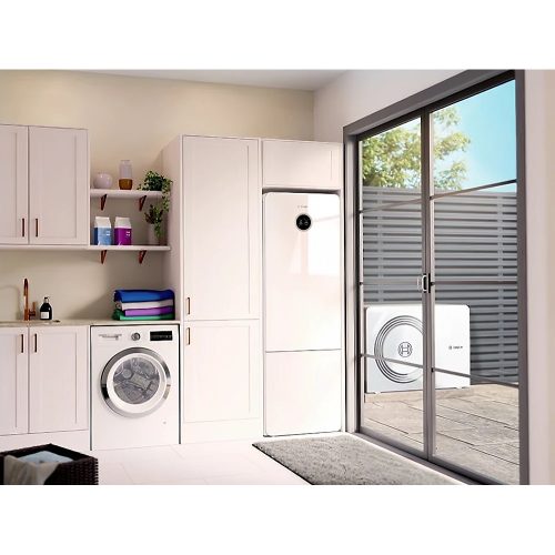 Bosch Compress Osztott  beépített tartályos hőszivattyú 10 kW.